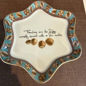 Mottahedeh 5” Star Dish‎ Portugal “Families Are Like Fudge”